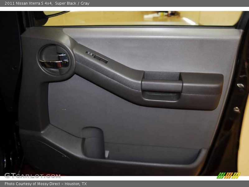 Super Black / Gray 2011 Nissan Xterra S 4x4