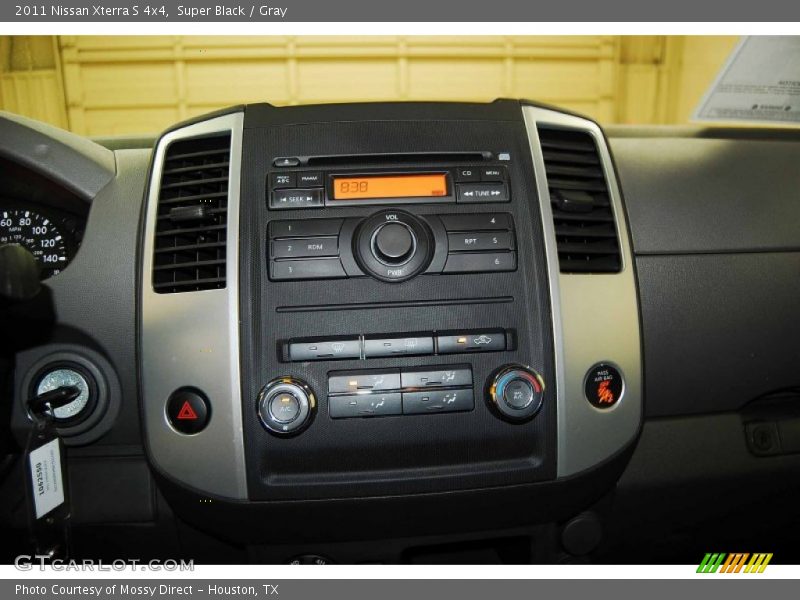 Super Black / Gray 2011 Nissan Xterra S 4x4