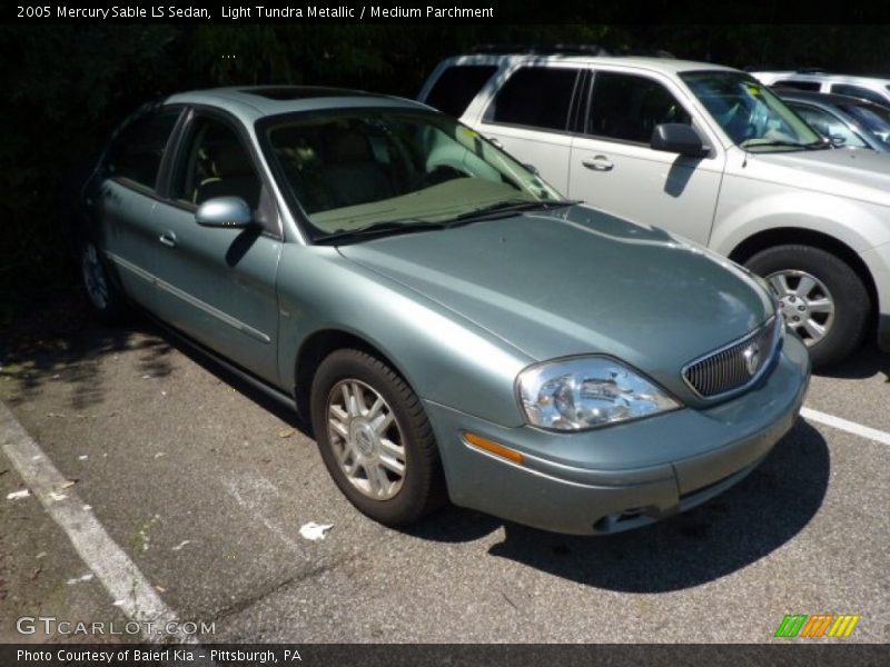 Light Tundra Metallic / Medium Parchment 2005 Mercury Sable LS Sedan