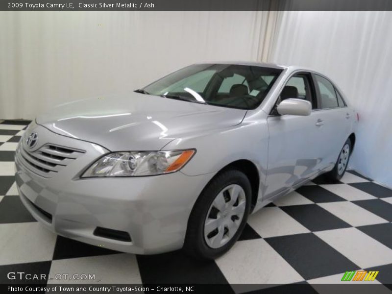 Classic Silver Metallic / Ash 2009 Toyota Camry LE
