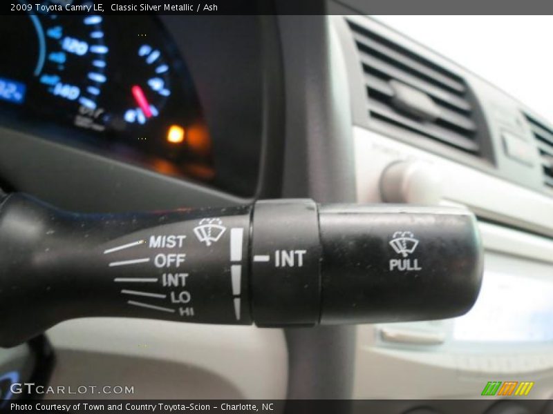 Classic Silver Metallic / Ash 2009 Toyota Camry LE