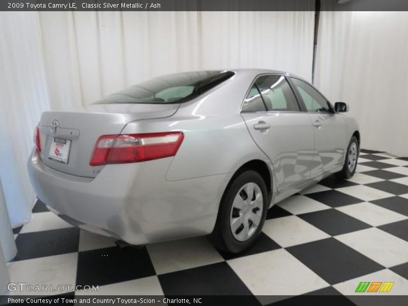 Classic Silver Metallic / Ash 2009 Toyota Camry LE
