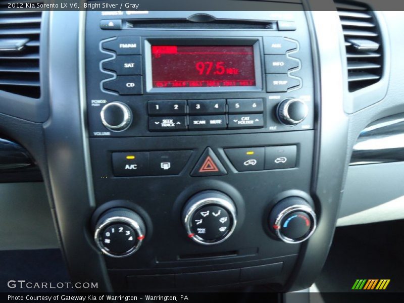 Controls of 2012 Sorento LX V6