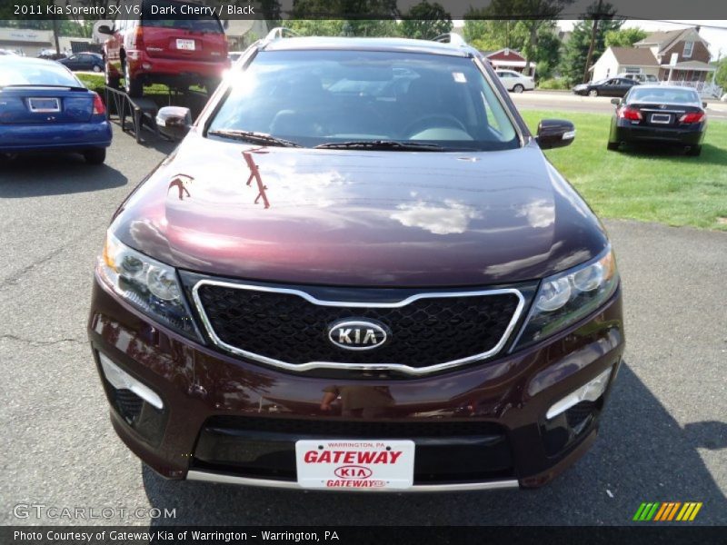 Dark Cherry / Black 2011 Kia Sorento SX V6