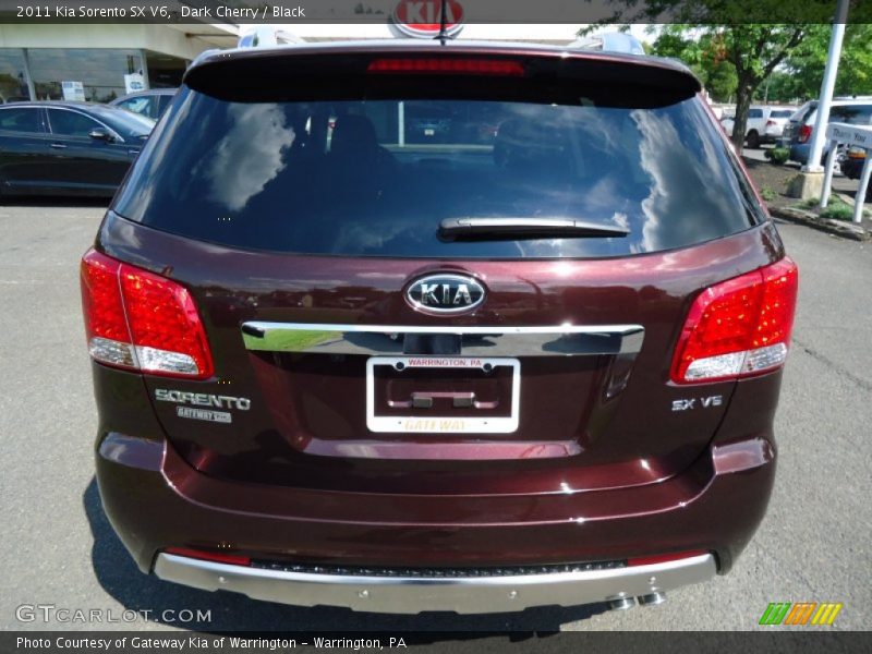 Dark Cherry / Black 2011 Kia Sorento SX V6