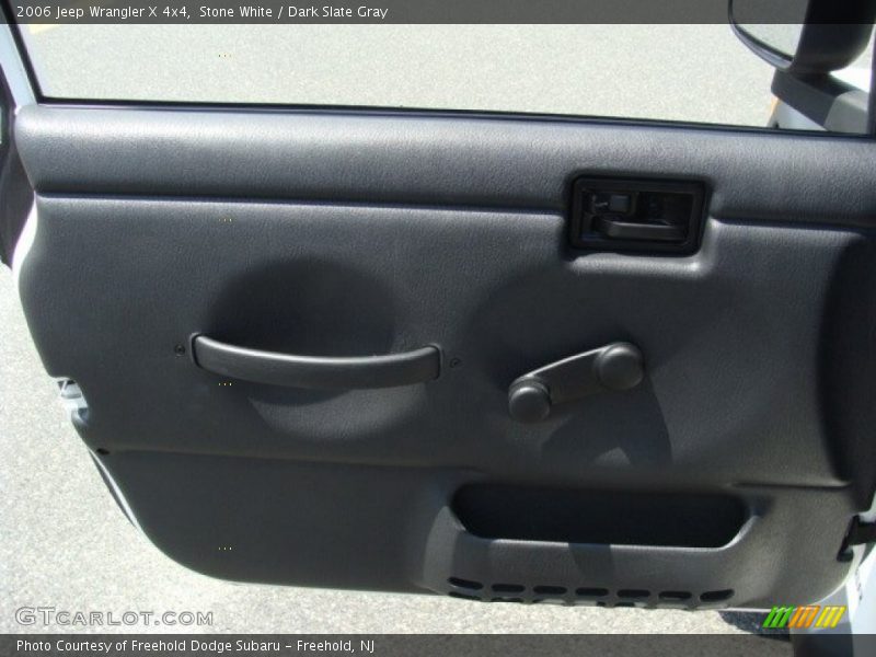 Stone White / Dark Slate Gray 2006 Jeep Wrangler X 4x4