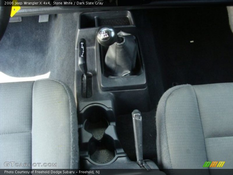 Stone White / Dark Slate Gray 2006 Jeep Wrangler X 4x4