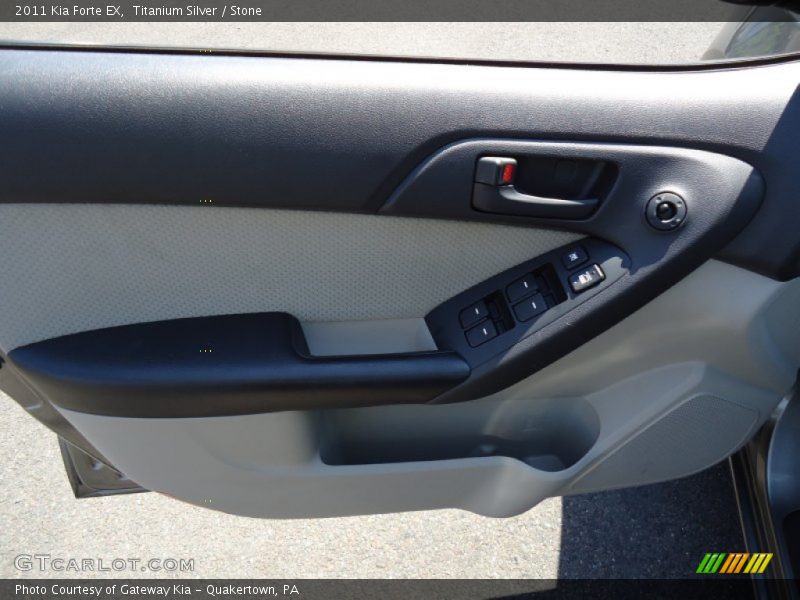Titanium Silver / Stone 2011 Kia Forte EX