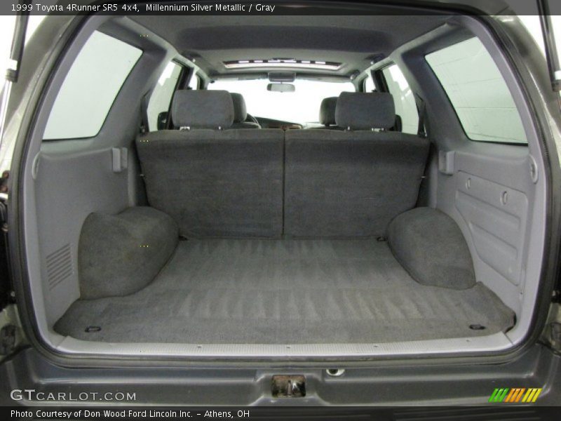 Millennium Silver Metallic / Gray 1999 Toyota 4Runner SR5 4x4