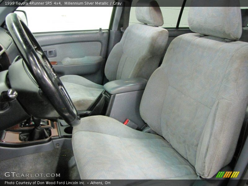 Millennium Silver Metallic / Gray 1999 Toyota 4Runner SR5 4x4