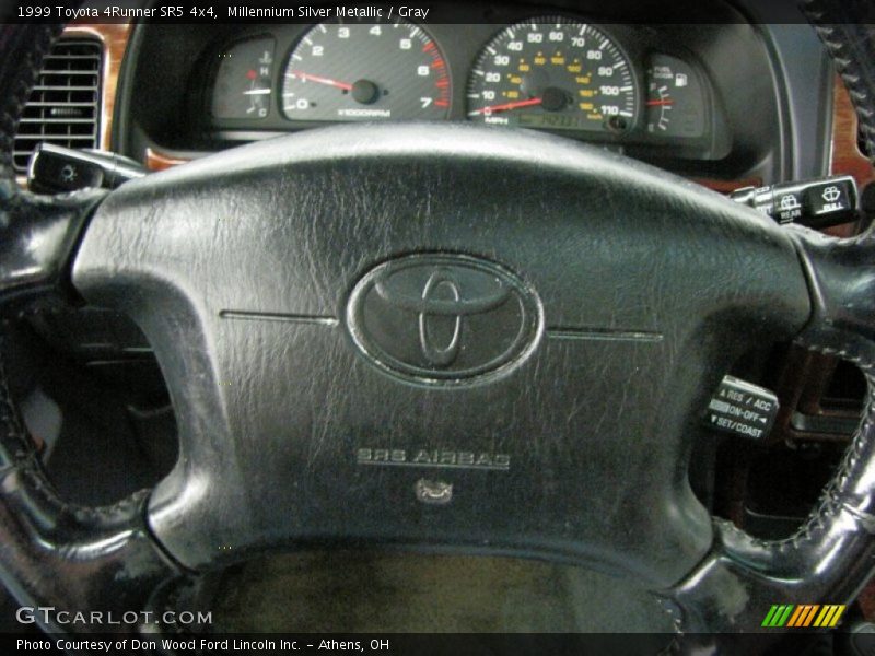 Millennium Silver Metallic / Gray 1999 Toyota 4Runner SR5 4x4