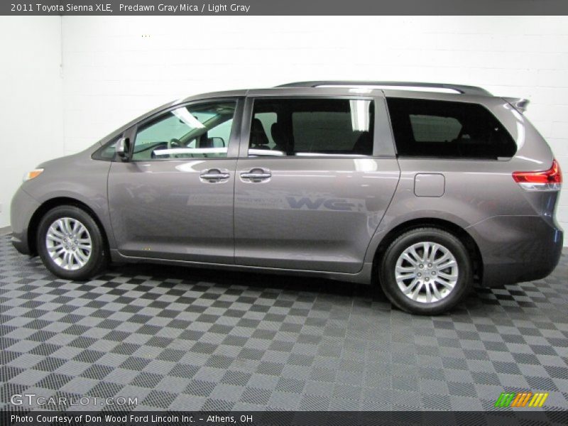 Predawn Gray Mica / Light Gray 2011 Toyota Sienna XLE
