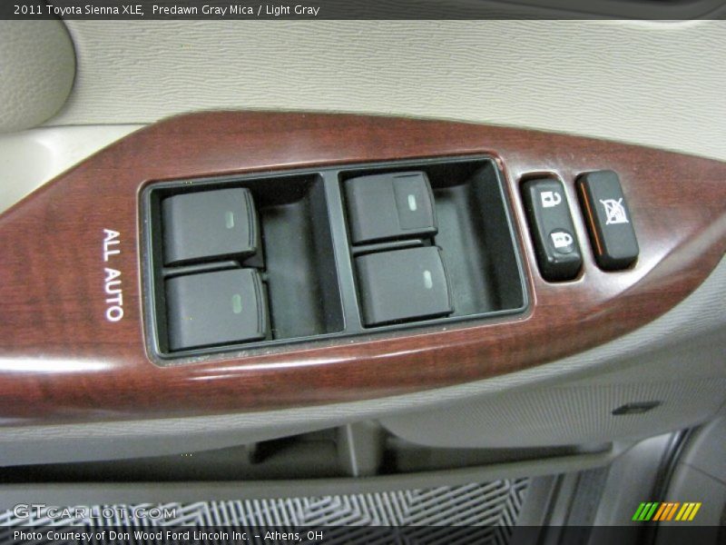 Predawn Gray Mica / Light Gray 2011 Toyota Sienna XLE