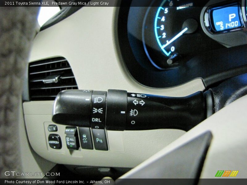 Predawn Gray Mica / Light Gray 2011 Toyota Sienna XLE