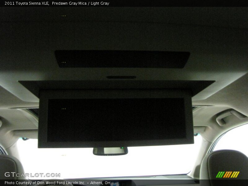 Predawn Gray Mica / Light Gray 2011 Toyota Sienna XLE