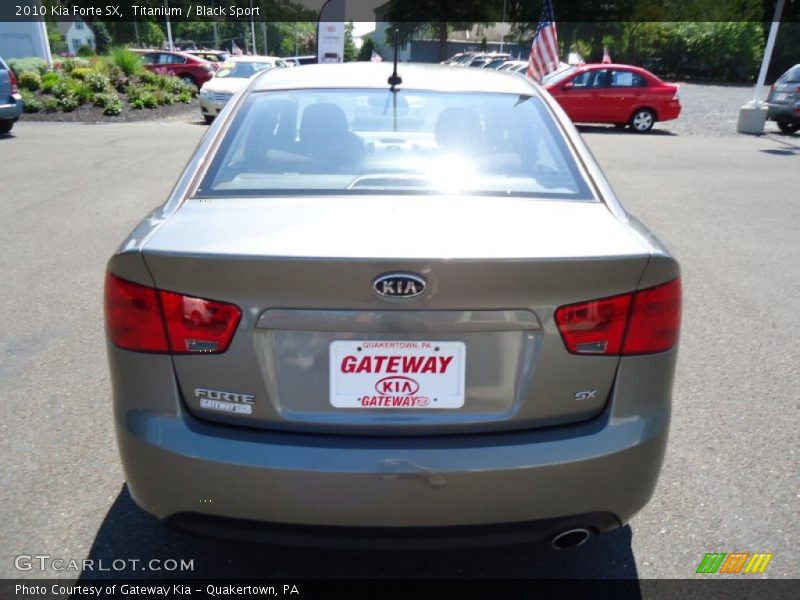 Titanium / Black Sport 2010 Kia Forte SX