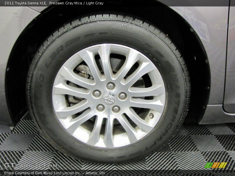 Predawn Gray Mica / Light Gray 2011 Toyota Sienna XLE