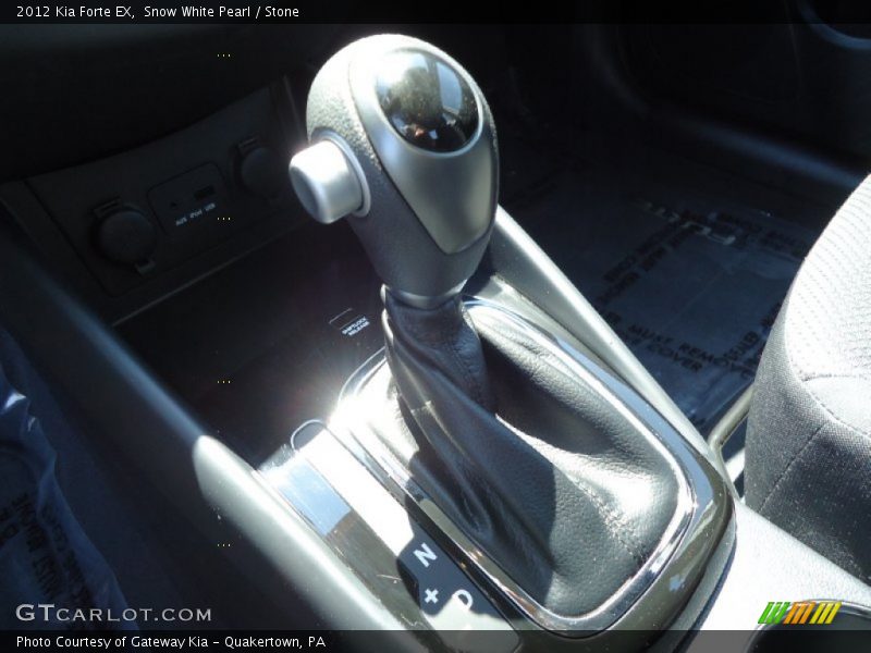 Snow White Pearl / Stone 2012 Kia Forte EX