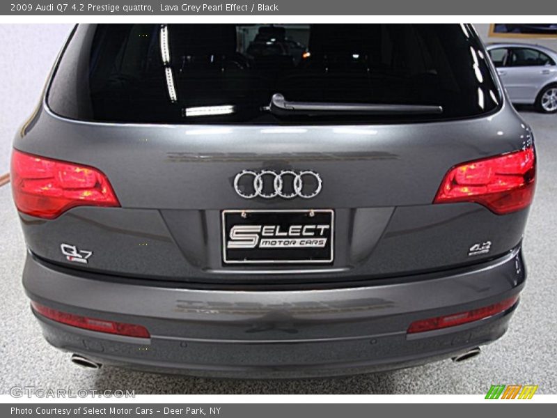 Lava Grey Pearl Effect / Black 2009 Audi Q7 4.2 Prestige quattro