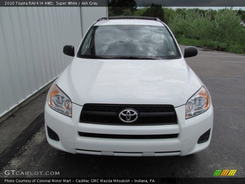 Super White / Ash Gray 2010 Toyota RAV4 I4 4WD