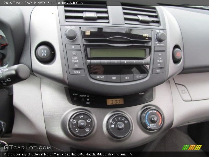 Super White / Ash Gray 2010 Toyota RAV4 I4 4WD