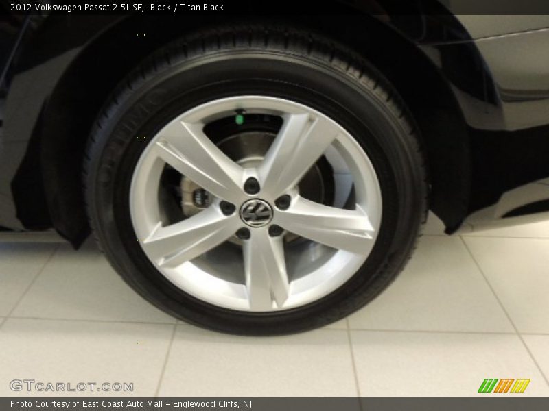 Black / Titan Black 2012 Volkswagen Passat 2.5L SE