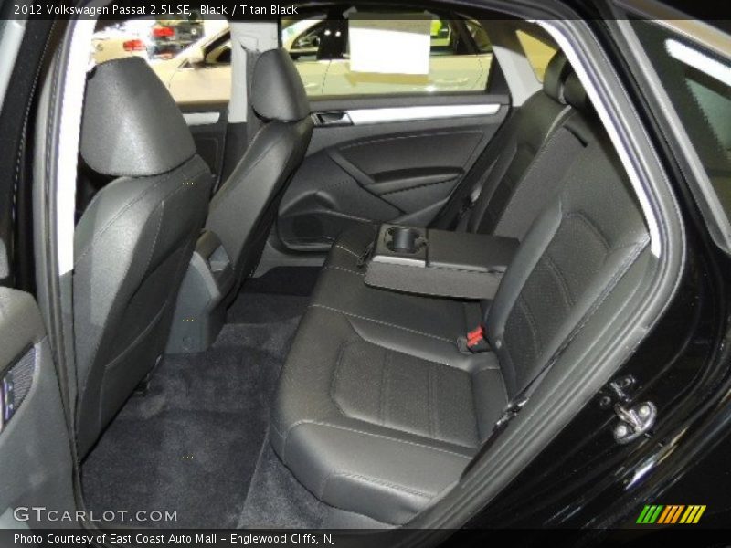 Black / Titan Black 2012 Volkswagen Passat 2.5L SE