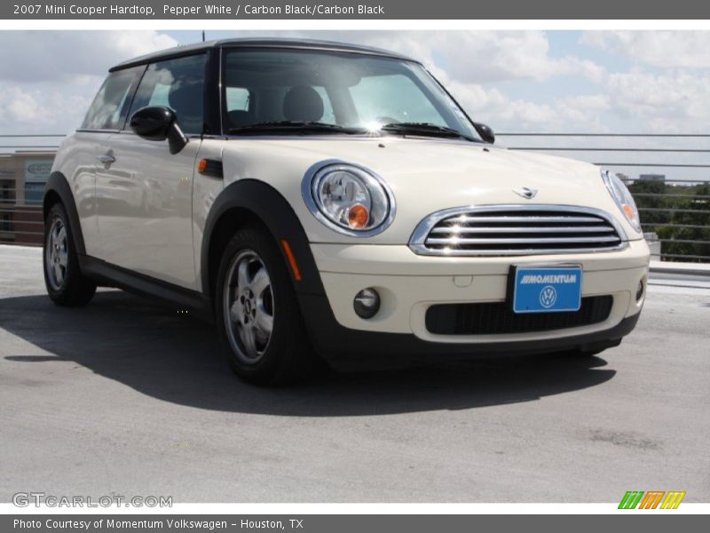 Pepper White / Carbon Black/Carbon Black 2007 Mini Cooper Hardtop
