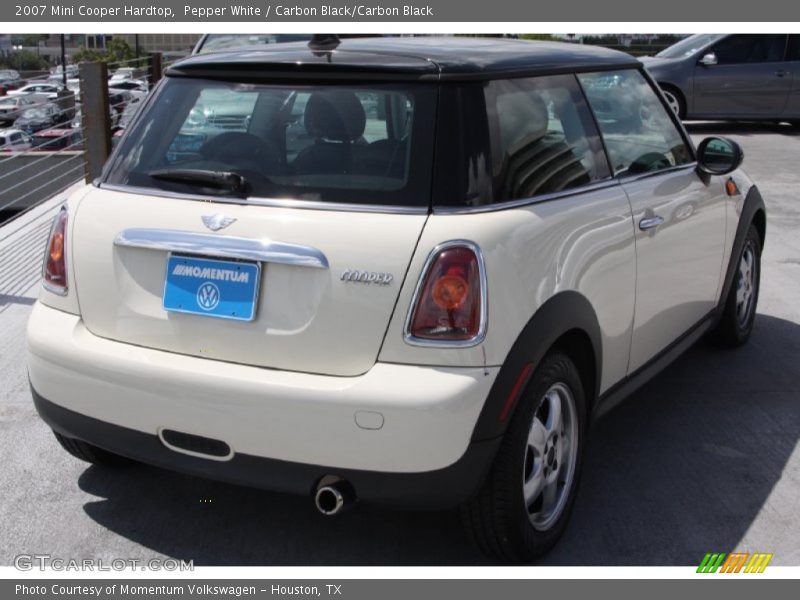 Pepper White / Carbon Black/Carbon Black 2007 Mini Cooper Hardtop