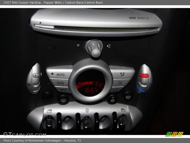 Pepper White / Carbon Black/Carbon Black 2007 Mini Cooper Hardtop