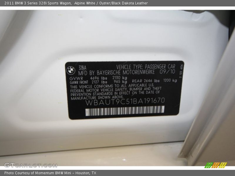 Alpine White / Oyster/Black Dakota Leather 2011 BMW 3 Series 328i Sports Wagon