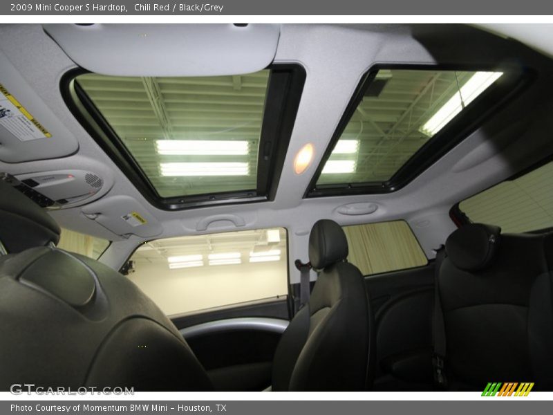 Chili Red / Black/Grey 2009 Mini Cooper S Hardtop