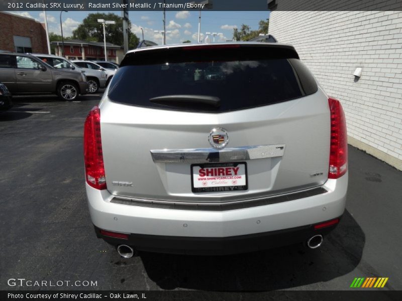 Radiant Silver Metallic / Titanium/Ebony 2012 Cadillac SRX Luxury