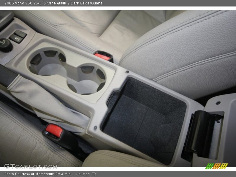 Silver Metallic / Dark Beige/Quartz 2006 Volvo V50 2.4i