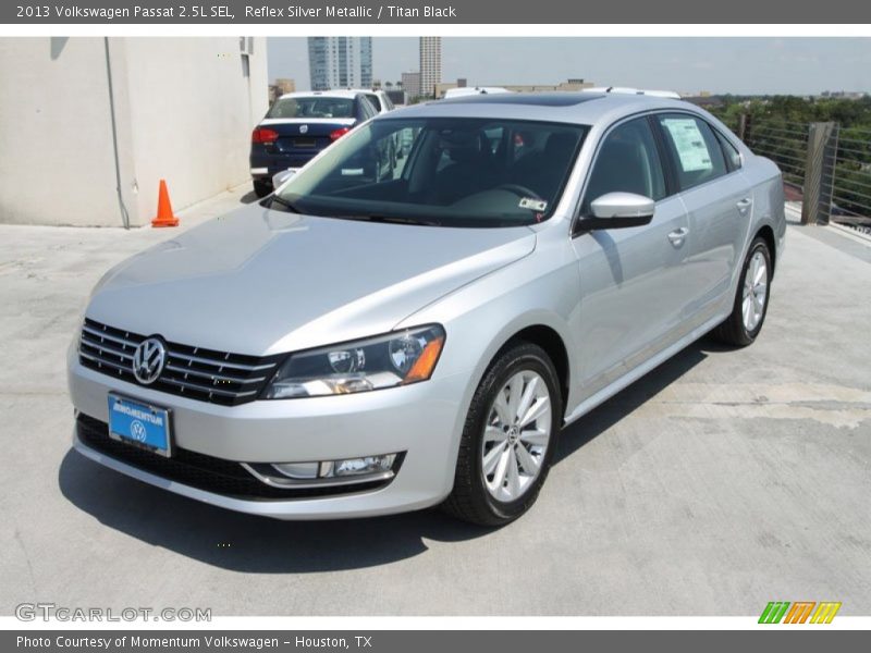 Reflex Silver Metallic / Titan Black 2013 Volkswagen Passat 2.5L SEL