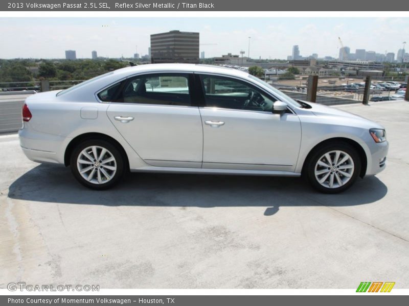 Reflex Silver Metallic / Titan Black 2013 Volkswagen Passat 2.5L SEL