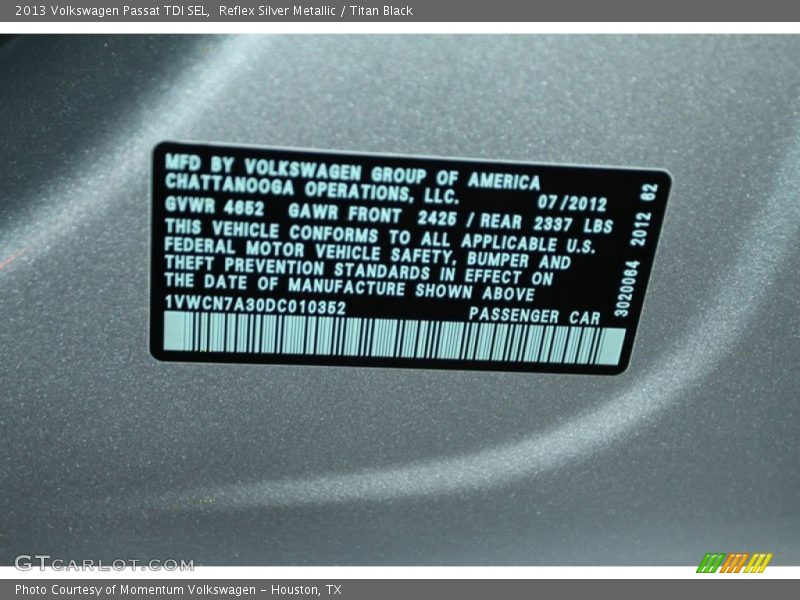 Reflex Silver Metallic / Titan Black 2013 Volkswagen Passat TDI SEL