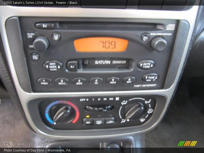 Pewter / Black 2003 Saturn L Series L300 Sedan