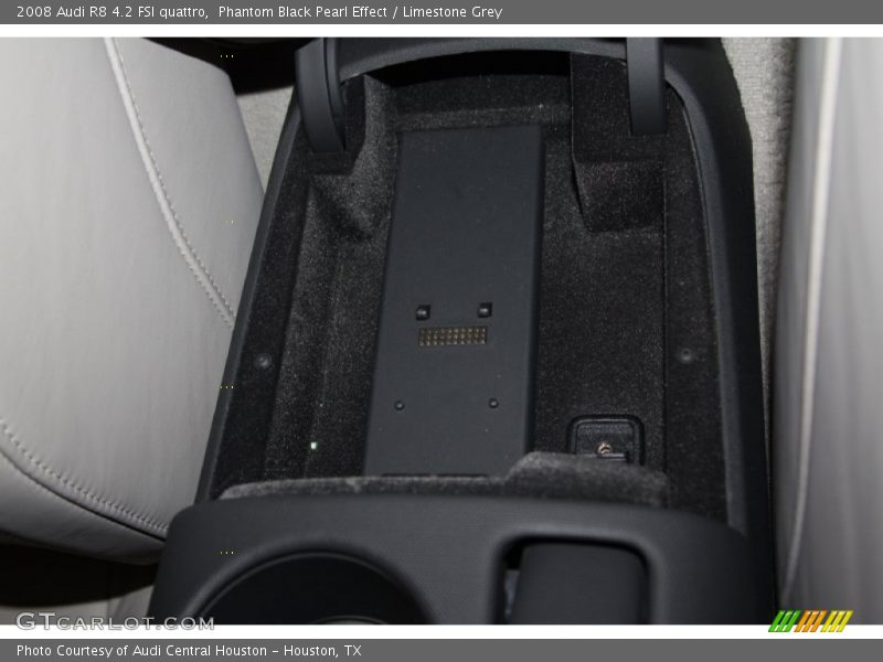 Phantom Black Pearl Effect / Limestone Grey 2008 Audi R8 4.2 FSI quattro