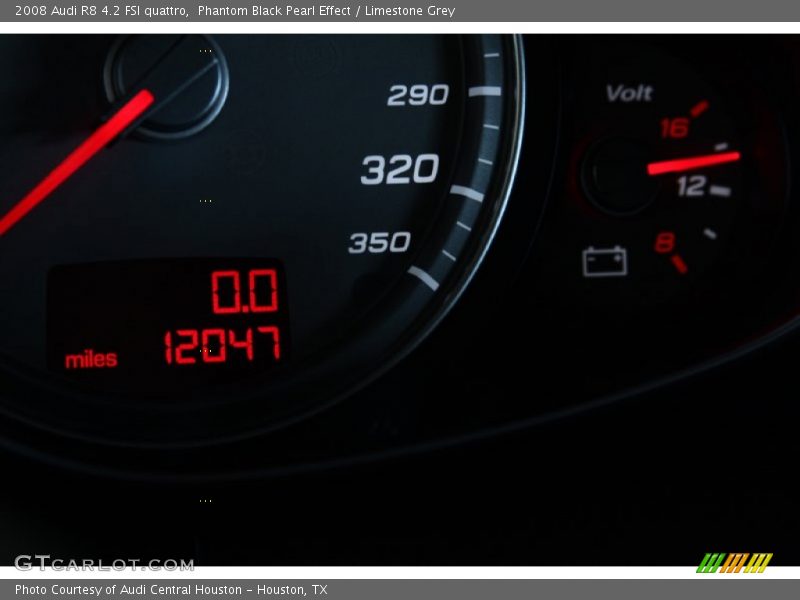 Phantom Black Pearl Effect / Limestone Grey 2008 Audi R8 4.2 FSI quattro