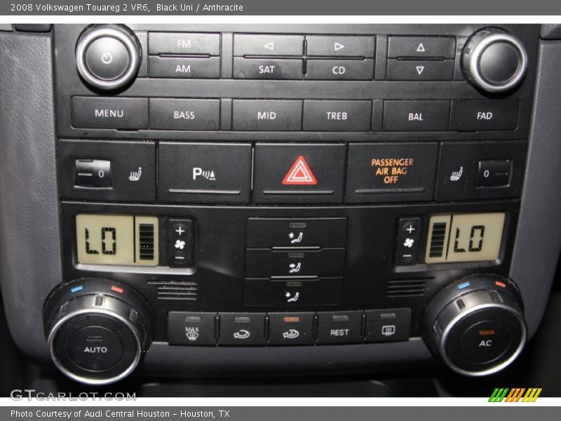 Black Uni / Anthracite 2008 Volkswagen Touareg 2 VR6
