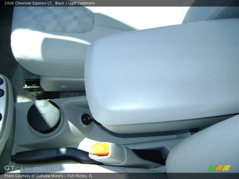 Black / Light Cashmere 2006 Chevrolet Equinox LT