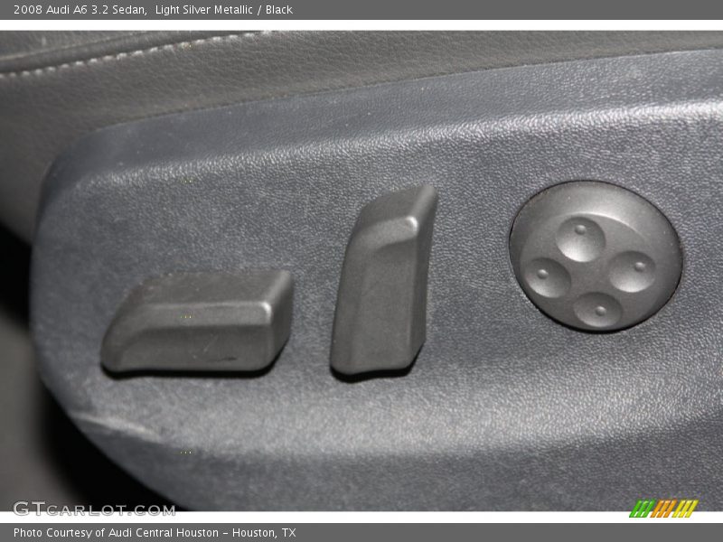 Light Silver Metallic / Black 2008 Audi A6 3.2 Sedan