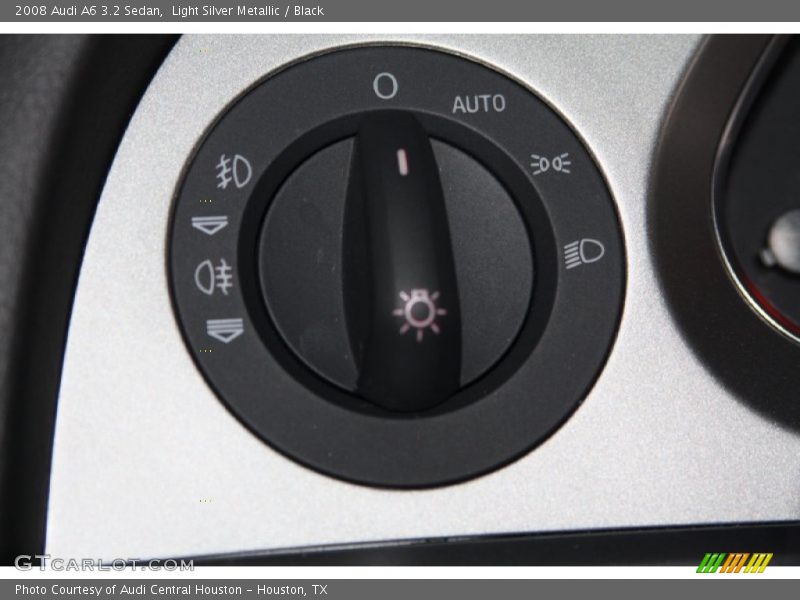 Light Silver Metallic / Black 2008 Audi A6 3.2 Sedan