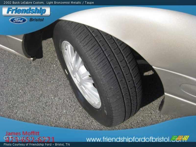 Light Bronzemist Metallic / Taupe 2002 Buick LeSabre Custom