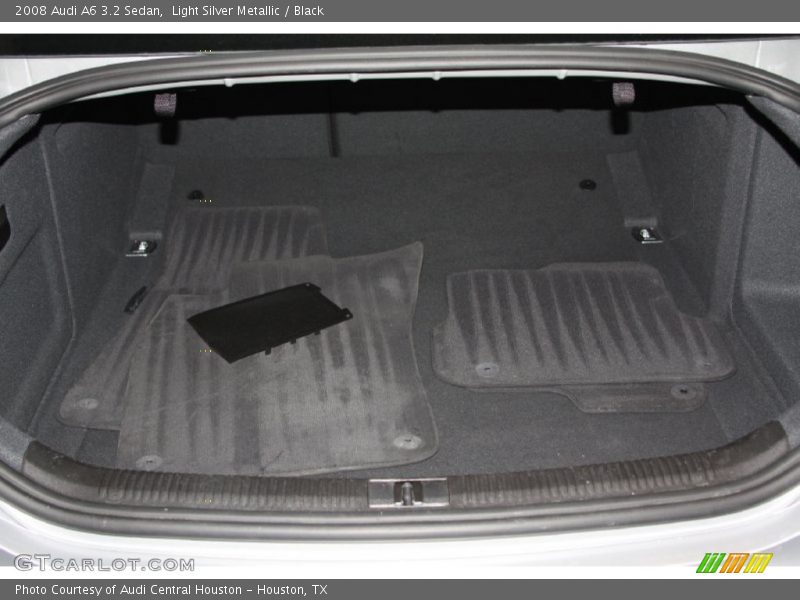 Light Silver Metallic / Black 2008 Audi A6 3.2 Sedan