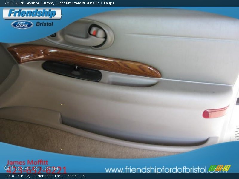Light Bronzemist Metallic / Taupe 2002 Buick LeSabre Custom