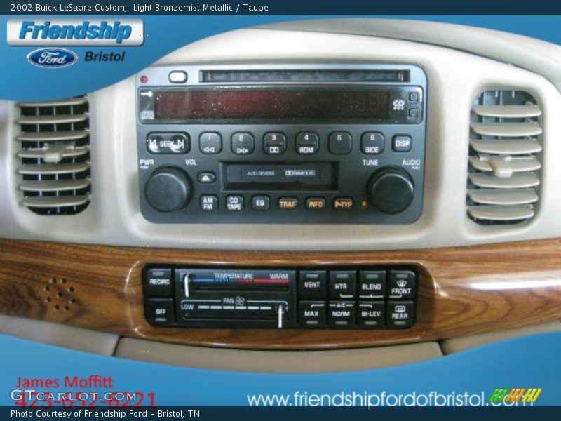 Light Bronzemist Metallic / Taupe 2002 Buick LeSabre Custom