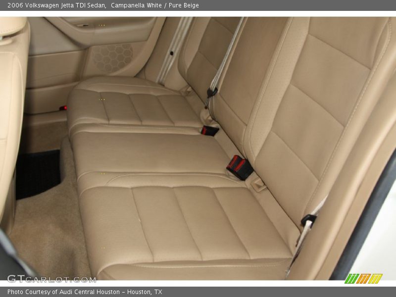 Campanella White / Pure Beige 2006 Volkswagen Jetta TDI Sedan