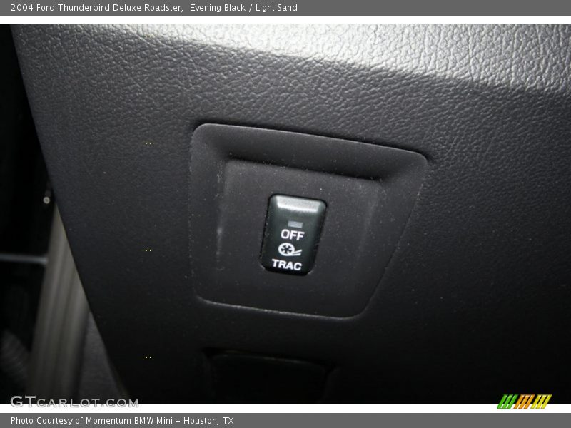 Evening Black / Light Sand 2004 Ford Thunderbird Deluxe Roadster